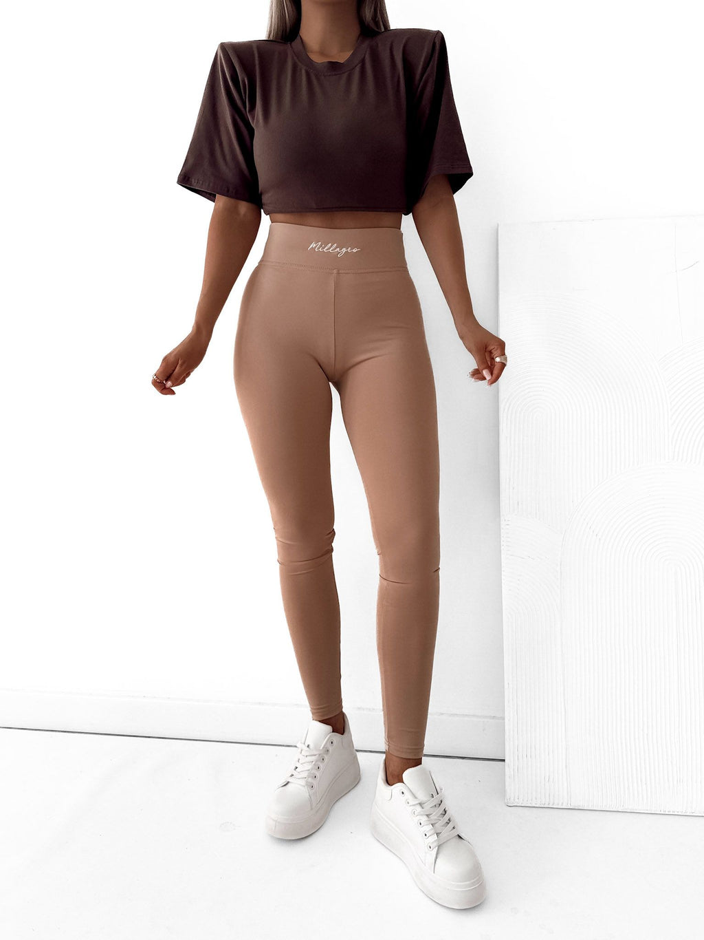 "Legginsy Bella haft beżowe – LUNIChic BY P"
