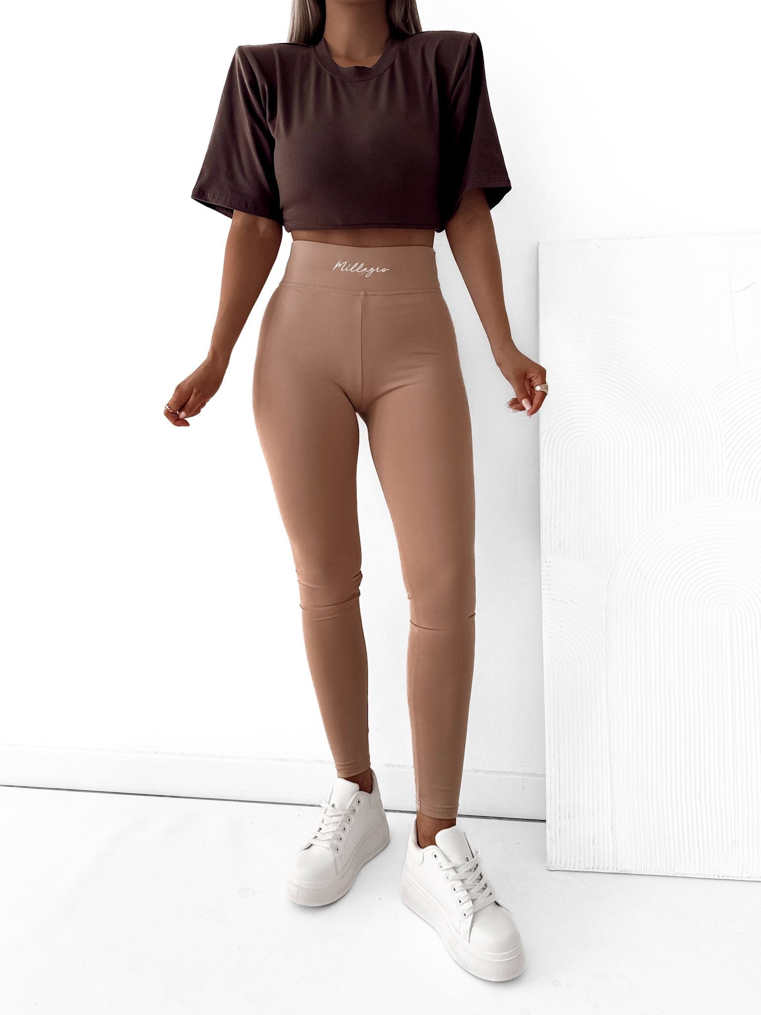 "Legginsy Bella haft beżowe – LUNIChic BY P"